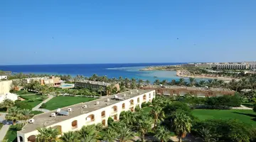 BRAYKA BAY RESORT