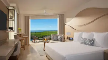 Breathless Cancun Soul Resort and Spa