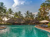 Breezes Beach Club 5