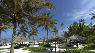 Breezes Beach Club 5