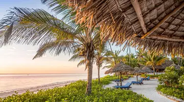 Breezes Beach Club 5