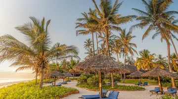 Breezes Beach Club & SPA