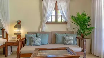 Breezes Beach Club & SPA