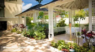 Breezes Resort & Spa Bahamas