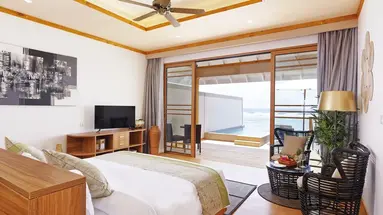 BRENNIA KOTTEFARU MALDIVES