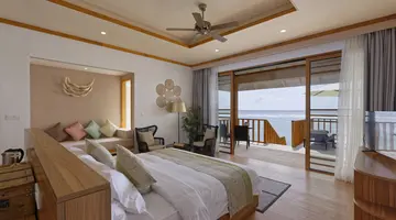 BRENNIA KOTTEFARU MALDIVES