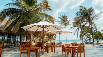 BRENNIA KOTTEFARU MALDIVES