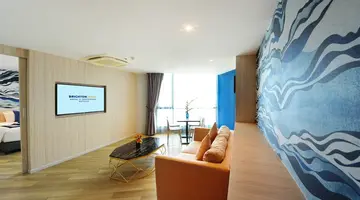 Brighton Grand Hotel & Convention Pattaya