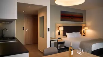 Bristol Aparthotel