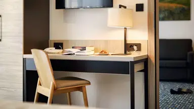 Bristol Aparthotel