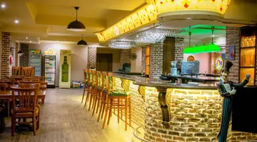 Bristol Central Park Hotel