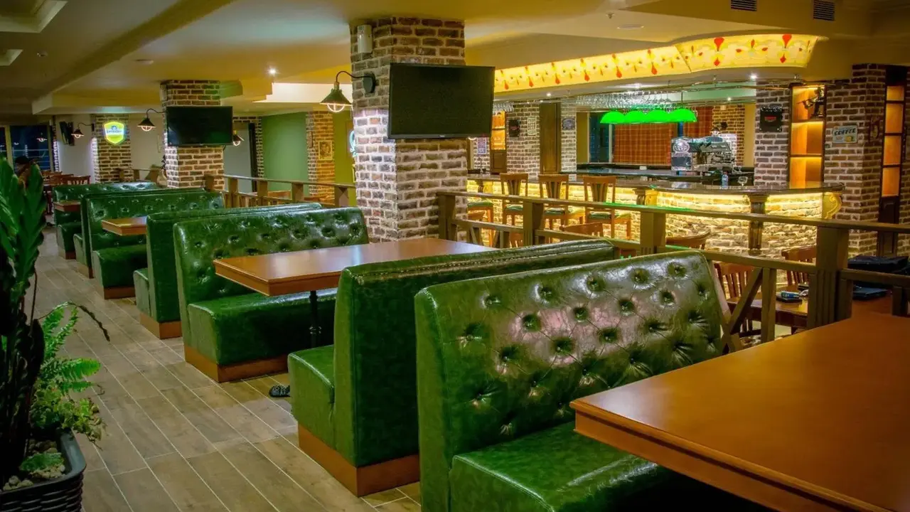 Bristol Central Park Hotel