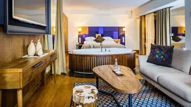 Bristol Tradition & Luxury