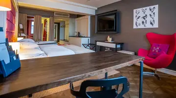 Bristol Tradition & Luxury