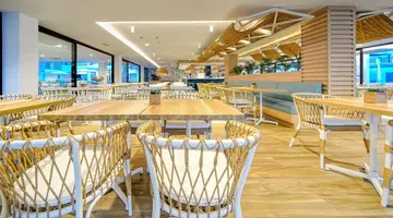 Broncemar Beach Suites
