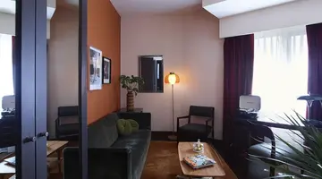Brown Acropol