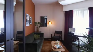 Brown Acropol