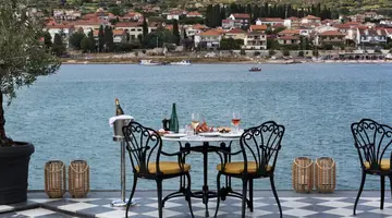 Brown Beach House Croatia & SPA