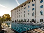 Brown Beach House Croatia & SPA