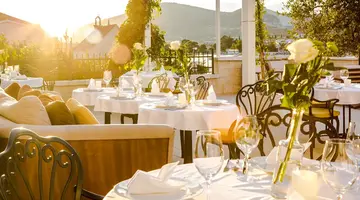 Brown Beach House Croatia & SPA