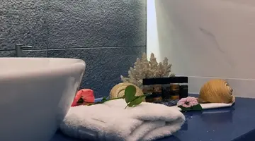 Bruskos Hotel & Suites