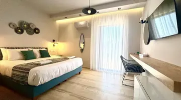 Bruskos Hotel & Suites