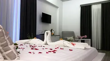 Bruskos Hotel & Suites