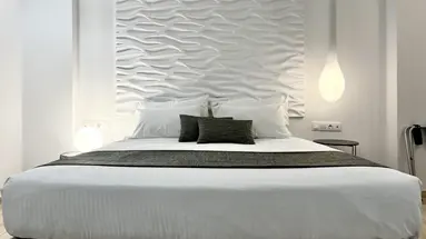 Bruskos Hotel & Suites