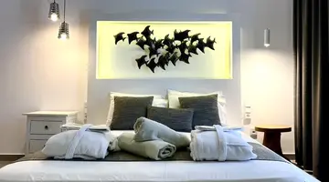Bruskos Hotel & Suites