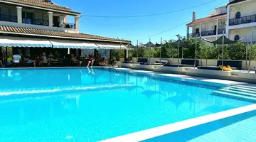 Bruskos Hotel & Suites