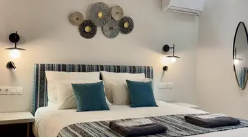 Bruskos Hotel & Suites