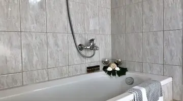 Bruskos Hotel & Suites