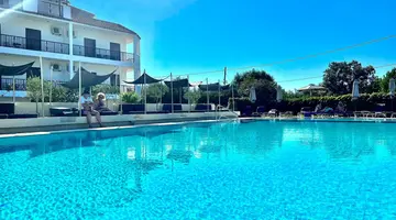 Bruskos Hotel & Suites