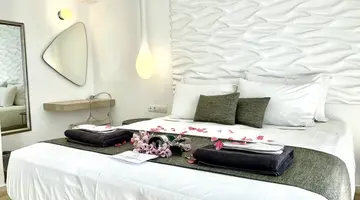 Bruskos Hotel & Suites
