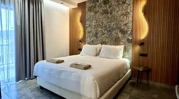 Bruskos Hotel & Suites