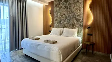 Bruskos Hotel & Suites