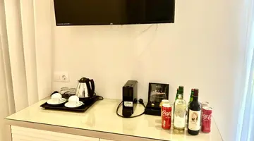 Bruskos Hotel & Suites