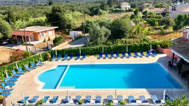 Bruskos Hotel & Suites