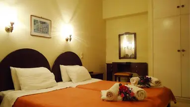 Bruskos Hotel & Suites