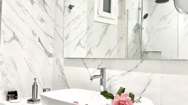 Bruskos Hotel & Suites