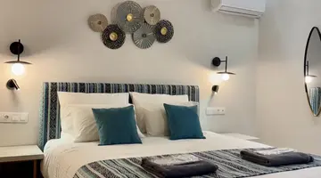 Bruskos Hotel & Suites