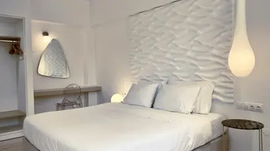 Bruskos Hotel & Suites
