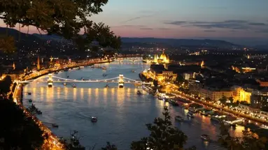 BUDAPESZT - SZLAKIEM WĘGIERSKICH WINNIC - 4 dni