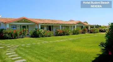 BUDONI BEACH HOTEL