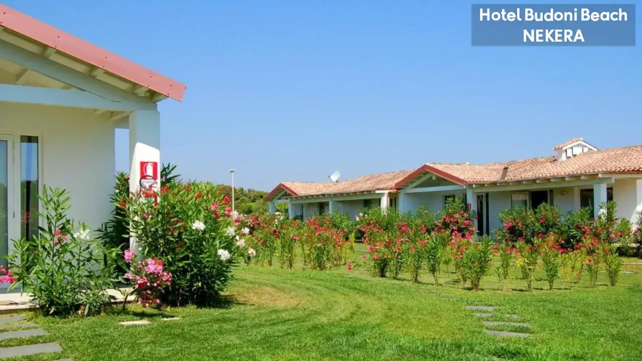 BUDONI BEACH HOTEL