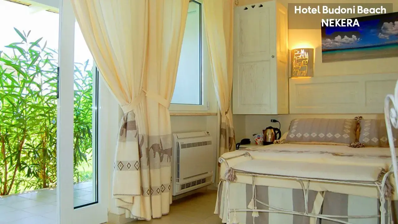 BUDONI BEACH HOTEL