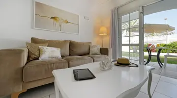 Bungalows Adonis