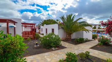 Bungalows Castillo Beach