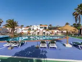 Bungalows Castillo Club Lake