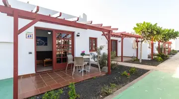 Bungalows Castillo Club Lake